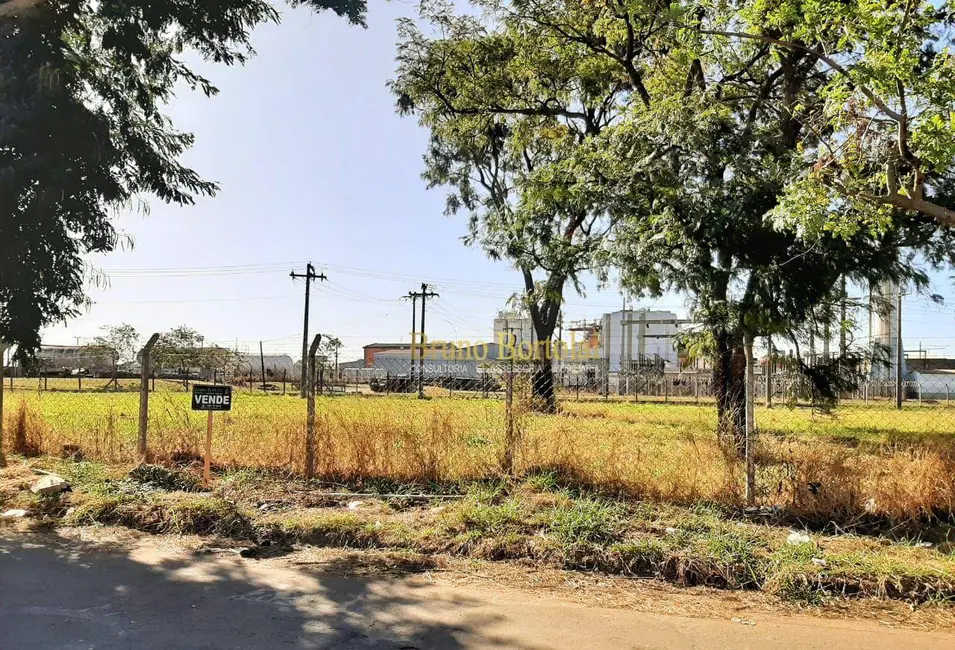 Foto 1 de Terreno / Lote à venda, 845m2 em Jardim Floridiana, Rio Claro - SP