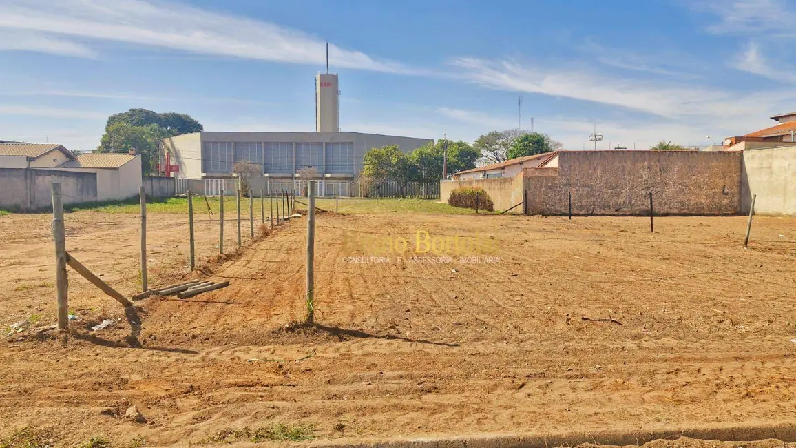 Terreno / Lote à venda, 450m2 em Jardim Floridiana, Rio Claro - SP - imagem 5 Foto 5 de Terreno / Lote à venda, 450m2 em Jardim Floridiana, Rio Claro - SP