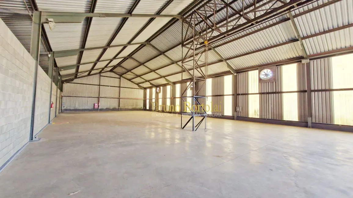 Armazém / Galpão para alugar, 2666m2 em Rio Claro - SP - imagem 1 Foto 1 de Armazém / Galpão para alugar, 2666m2 em Rio Claro - SP