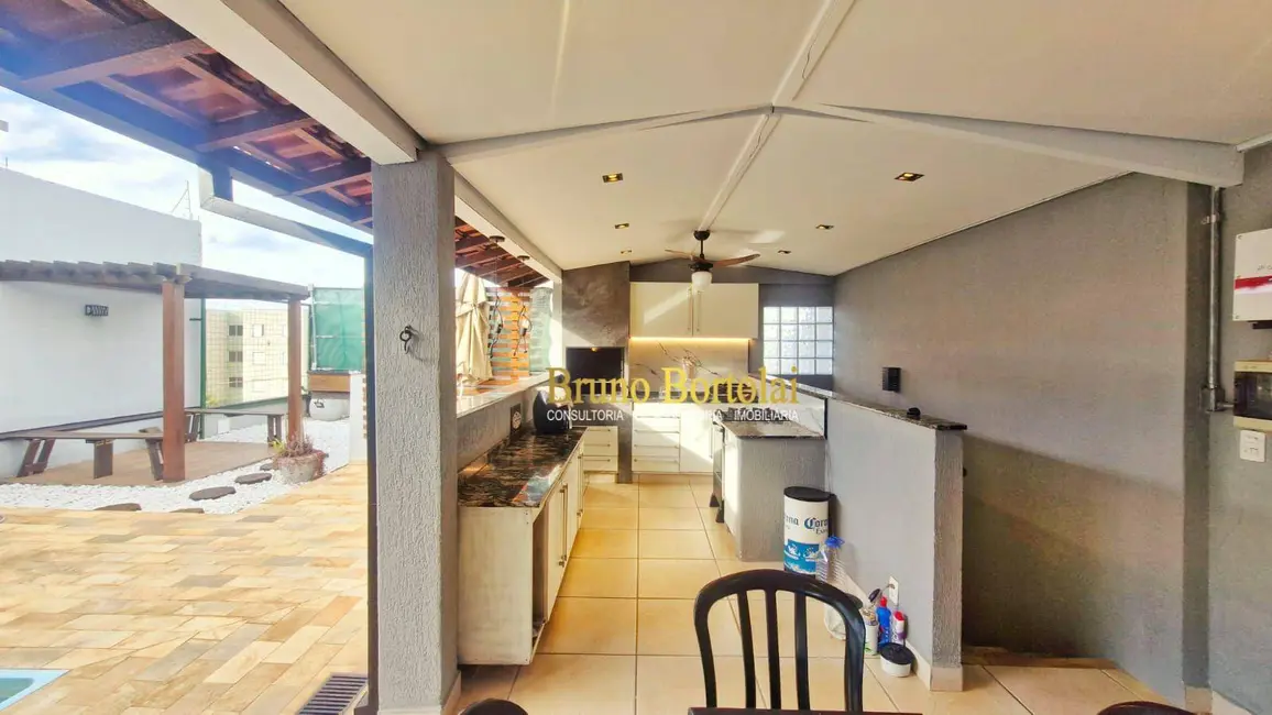 Foto 5 de Casa com 3 quartos à venda e para alugar, 244m2 em Recanto Paraíso, Rio Claro - SP