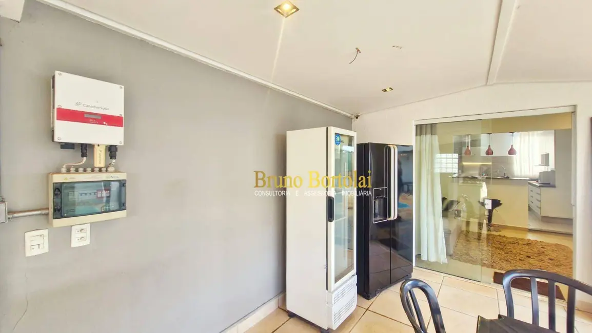 Foto 6 de Casa com 3 quartos à venda e para alugar, 244m2 em Recanto Paraíso, Rio Claro - SP