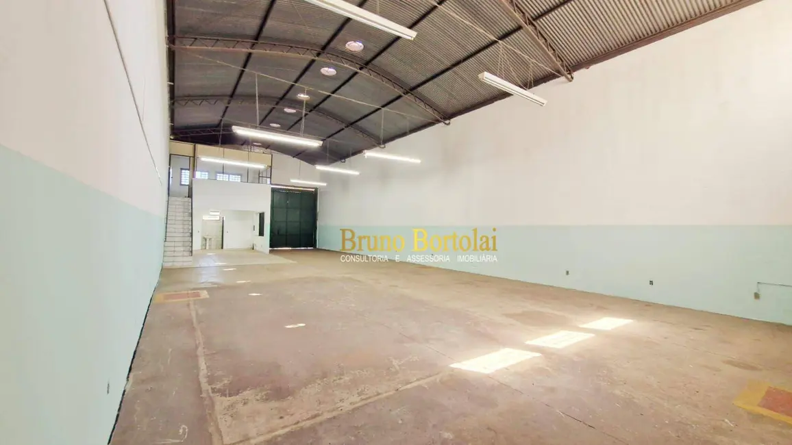 Armazém / Galpão para alugar, 300m2 em Jardim Mirassol, Rio Claro - SP - imagem 7 Foto 7 de Armazém / Galpão para alugar, 300m2 em Jardim Mirassol, Rio Claro - SP