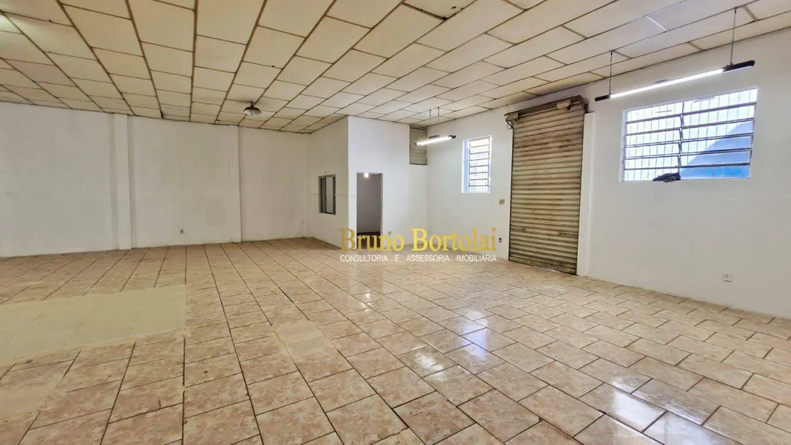 Foto 5 de Armazém / Galpão para alugar, 300m2 em Jardim Claret, Rio Claro - SP