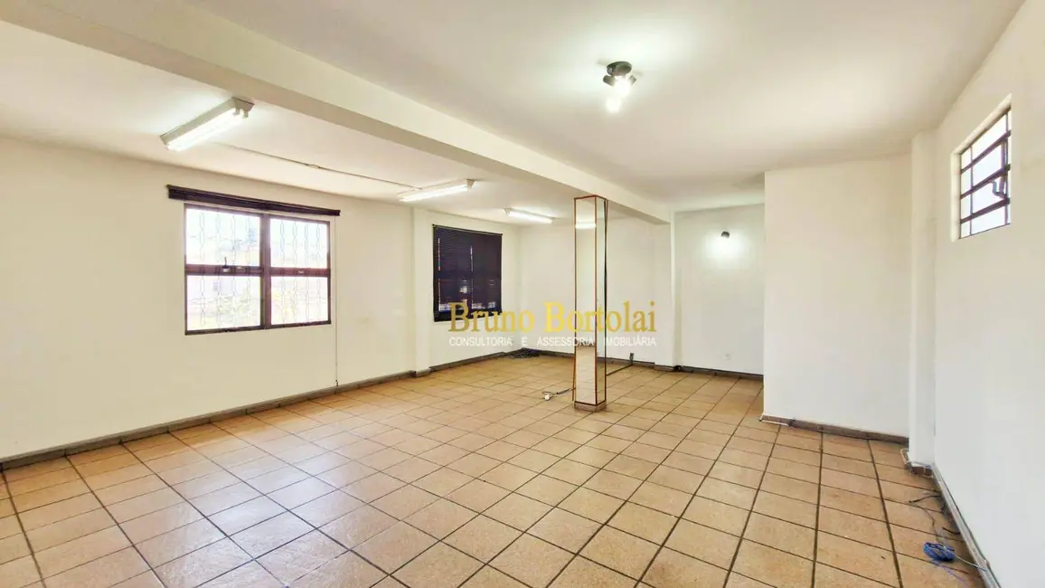 Foto 7 de Armazém / Galpão para alugar, 300m2 em Jardim Claret, Rio Claro - SP