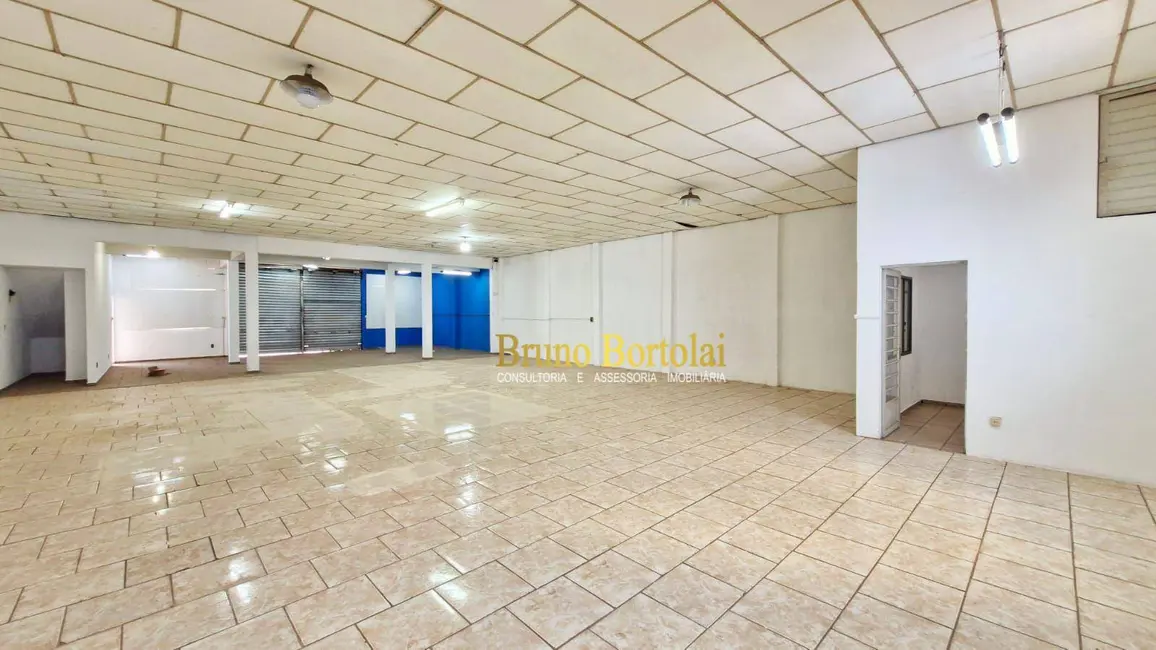 Foto 6 de Armazém / Galpão para alugar, 300m2 em Jardim Claret, Rio Claro - SP