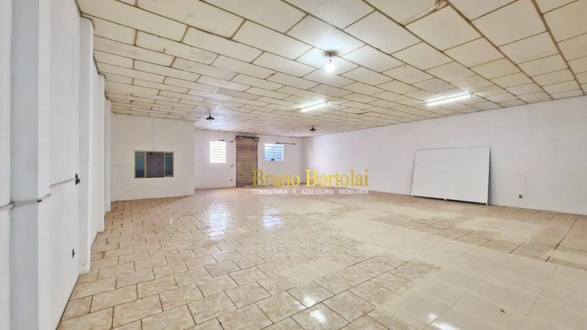 Foto 4 de Armazém / Galpão para alugar, 300m2 em Jardim Claret, Rio Claro - SP