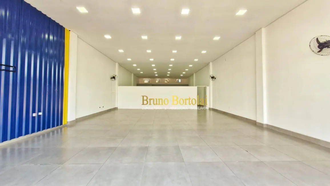 Sala Comercial para alugar, 300m2 em Centro, Rio Claro - SP - imagem 3 Foto 3 de Sala Comercial para alugar, 300m2 em Centro, Rio Claro - SP