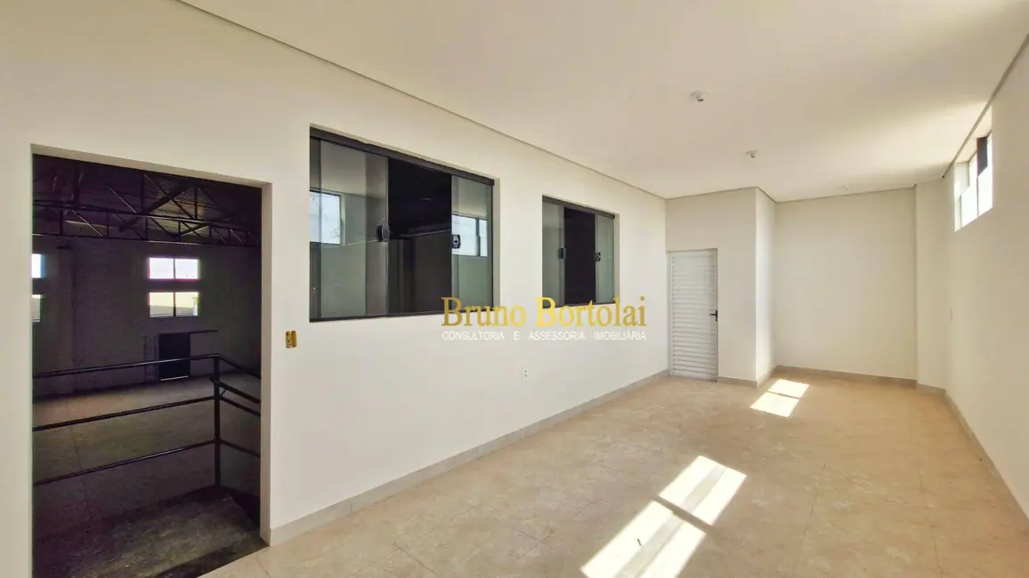 Armazém / Galpão para alugar, 680m2 em Jardim Residencial das Palmeiras, Rio Claro - SP - imagem 5 Foto 5 de Armazém / Galpão para alugar, 680m2 em Jardim Residencial das Palmeiras, Rio Claro - SP