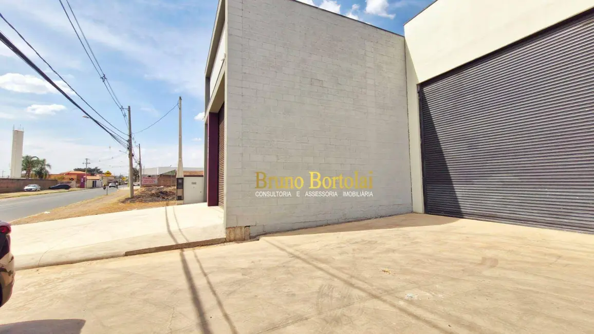 Armazém / Galpão para alugar, 680m2 em Jardim Residencial das Palmeiras, Rio Claro - SP - imagem 3 Foto 3 de Armazém / Galpão para alugar, 680m2 em Jardim Residencial das Palmeiras, Rio Claro - SP