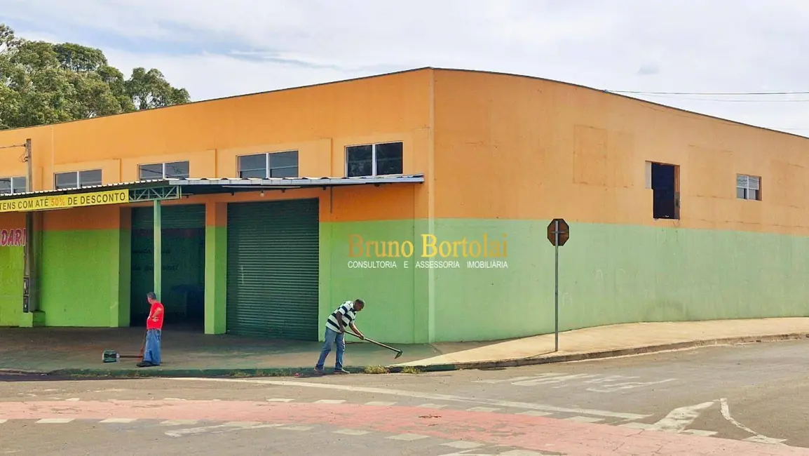 Armazém / Galpão para alugar, 700m2 em Jardim Residencial das Palmeiras, Rio Claro - SP - imagem 1 Foto 1 de Armazém / Galpão para alugar, 700m2 em Jardim Residencial das Palmeiras, Rio Claro - SP