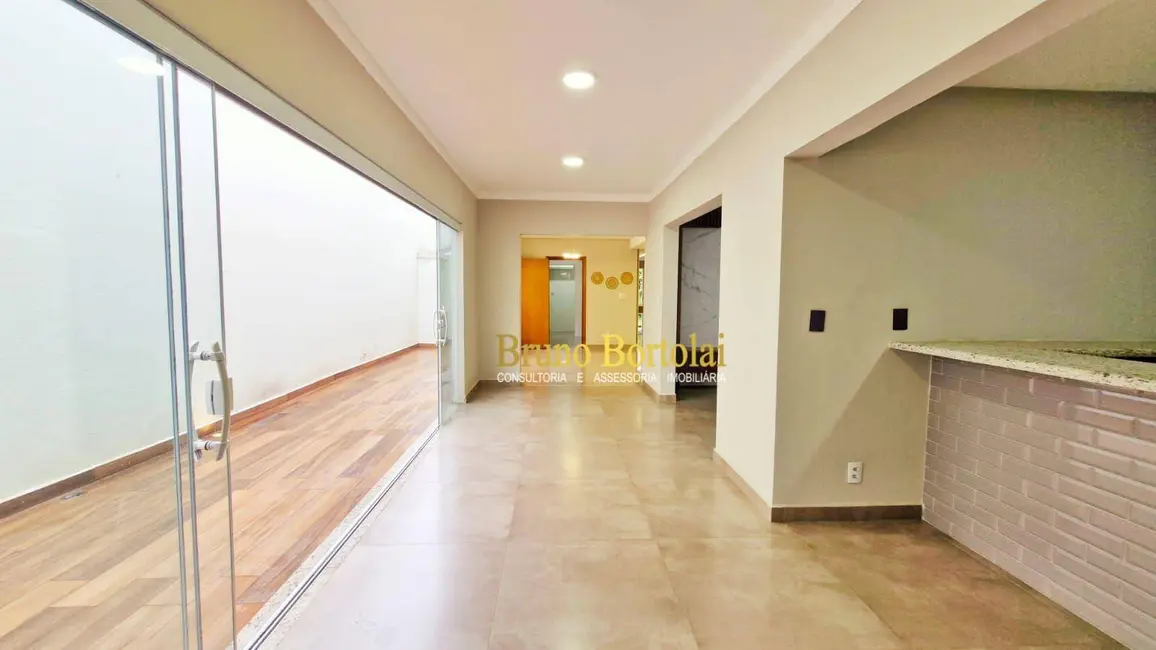 Foto 9 de Casa de Condomínio com 3 quartos à venda, 276m2 em Jardim INOCOOP, Rio Claro - SP