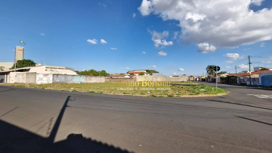Foto 2 de Terreno / Lote à venda, 608m2 em Jardim Floridiana, Rio Claro - SP