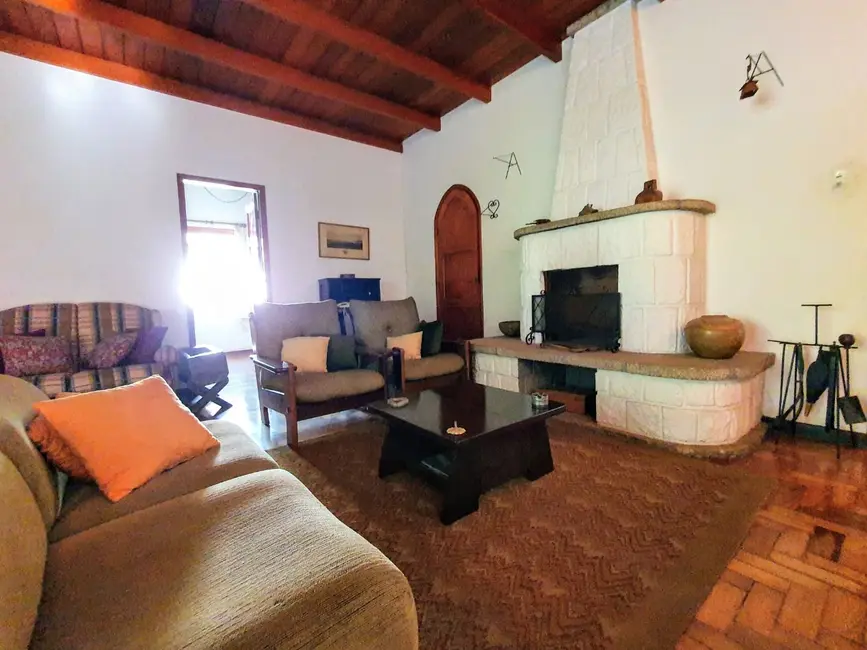 Foto 6 de Casa de Condomínio com 4 quartos à venda, 1093m2 em Três Córregos, Teresopolis - RJ