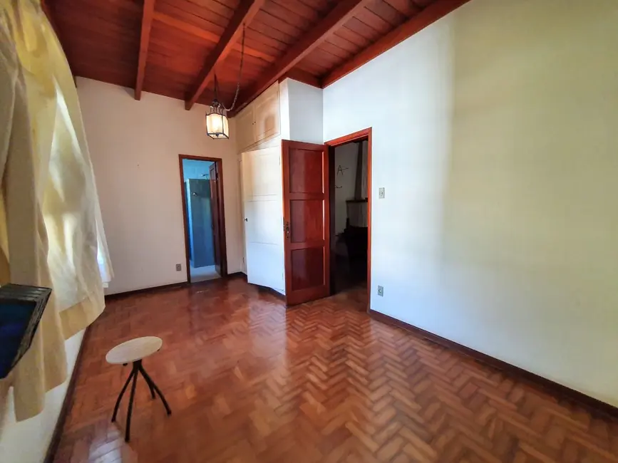 Foto 8 de Casa de Condomínio com 4 quartos à venda, 1093m2 em Três Córregos, Teresopolis - RJ