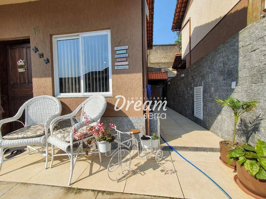 Foto 4 de Casa de Condomínio com 2 quartos à venda, 106m2 em Araras, Teresopolis - RJ