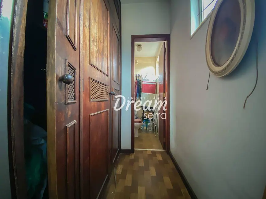 Foto 15 de Apartamento com 3 quartos à venda, 107m2 em Várzea, Teresopolis - RJ