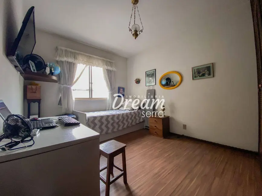 Foto 24 de Apartamento com 3 quartos à venda, 107m2 em Várzea, Teresopolis - RJ