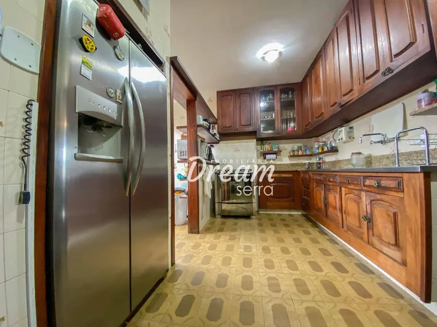 Foto 8 de Apartamento com 3 quartos à venda, 107m2 em Várzea, Teresopolis - RJ