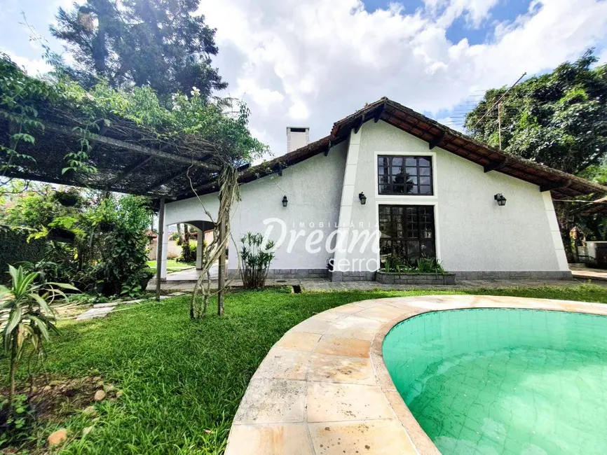 Foto 1 de Casa com 3 quartos à venda, 800m2 em Carlos Guinle, Teresopolis - RJ