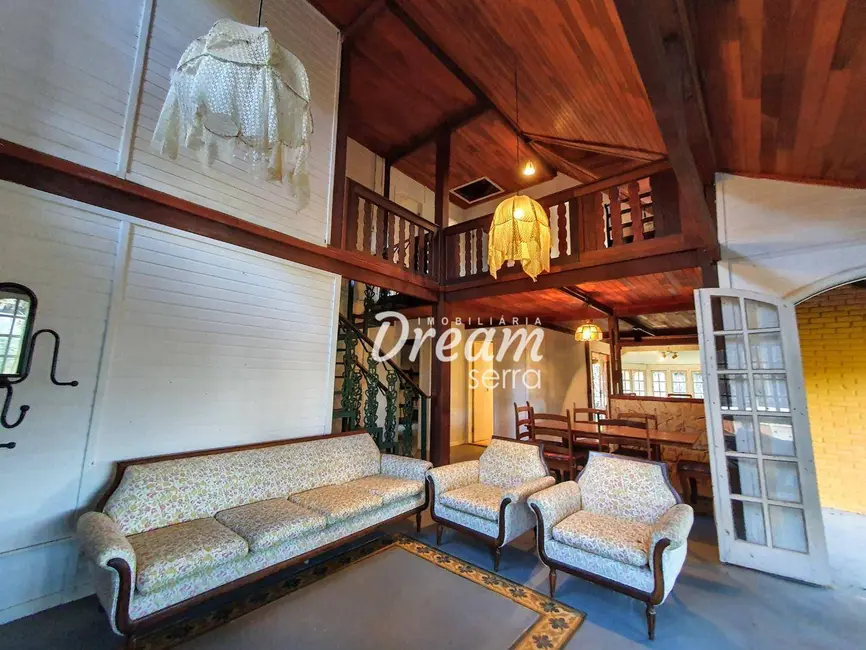 Casa com 7 quartos à venda, 3753m2 em Albuquerque, Teresopolis - RJ - imagem 8 Foto 8 de Casa com 7 quartos à venda, 3753m2 em Albuquerque, Teresopolis - RJ