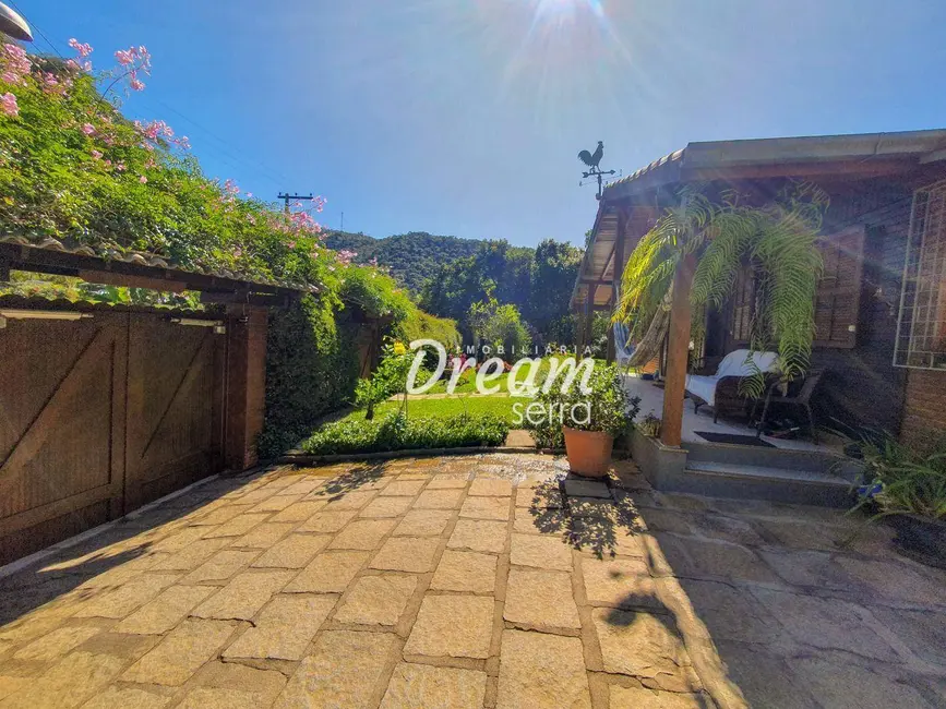 Foto 5 de Casa com 3 quartos à venda, 1375m2 em Albuquerque, Teresopolis - RJ