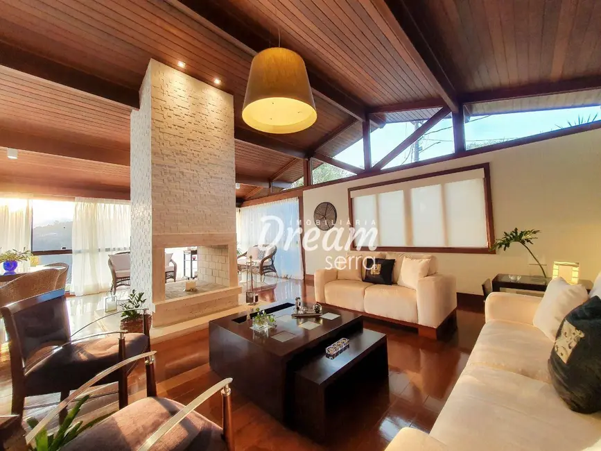 Foto 4 de Casa de Condomínio com 5 quartos à venda, 845m2 em Várzea, Teresopolis - RJ