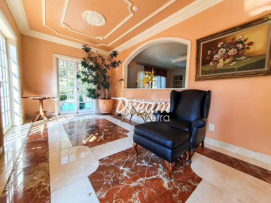 Foto 7 de Casa de Condomínio com 9 quartos à venda, 2200m2 em Parque do Imbui, Teresopolis - RJ