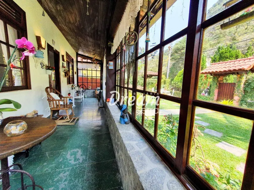 Foto 8 de Casa de Condomínio com 3 quartos à venda, 480m2 em Carlos Guinle, Teresopolis - RJ