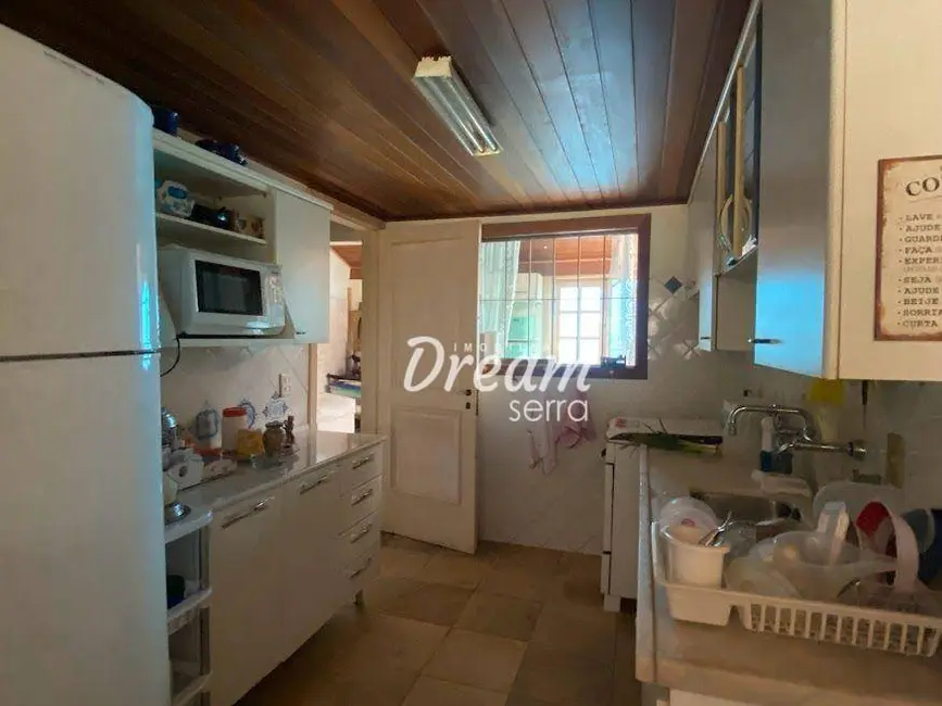 Casa de Condomínio com 3 quartos à venda, 112m2 em Albuquerque, Teresopolis - RJ - imagem 7 Foto 7 de Casa de Condomínio com 3 quartos à venda, 112m2 em Albuquerque, Teresopolis - RJ