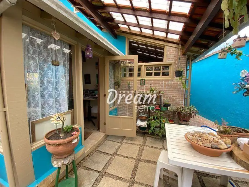 Casa de Condomínio com 3 quartos à venda, 112m2 em Albuquerque, Teresopolis - RJ - imagem 9 Foto 9 de Casa de Condomínio com 3 quartos à venda, 112m2 em Albuquerque, Teresopolis - RJ