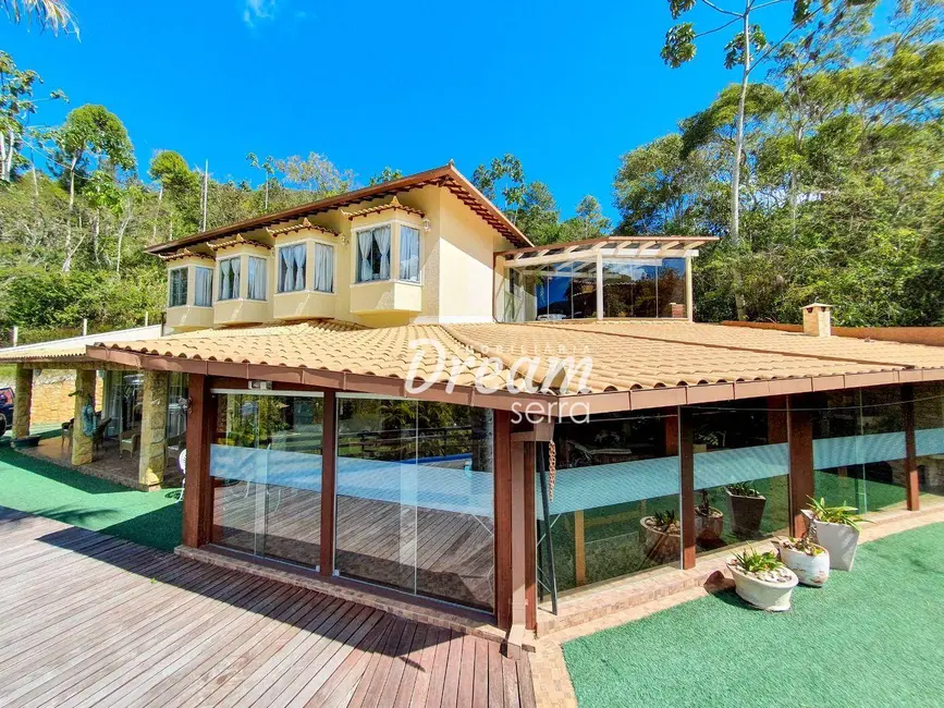 Foto 2 de Casa de Condomínio com 5 quartos à venda, 1650m2 em Albuquerque, Teresopolis - RJ