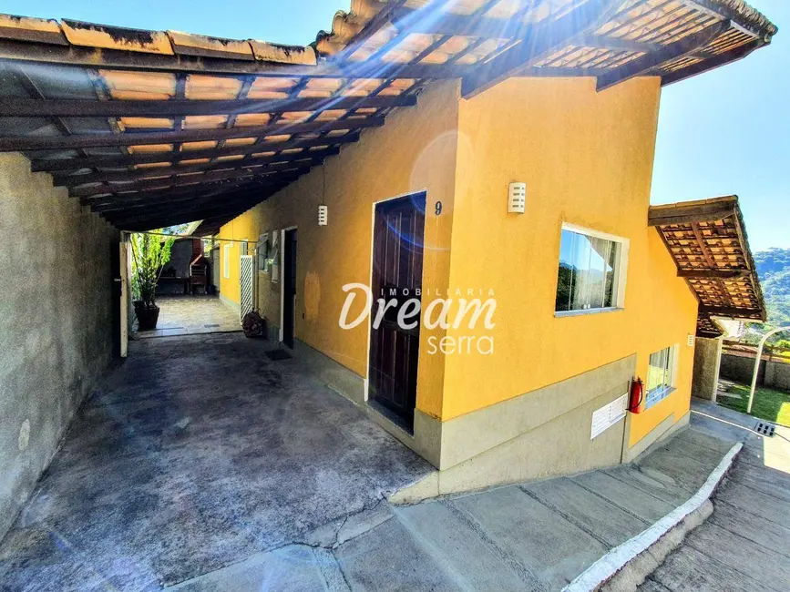 Foto 2 de Casa de Condomínio com 2 quartos à venda, 75m2 em Araras, Teresopolis - RJ
