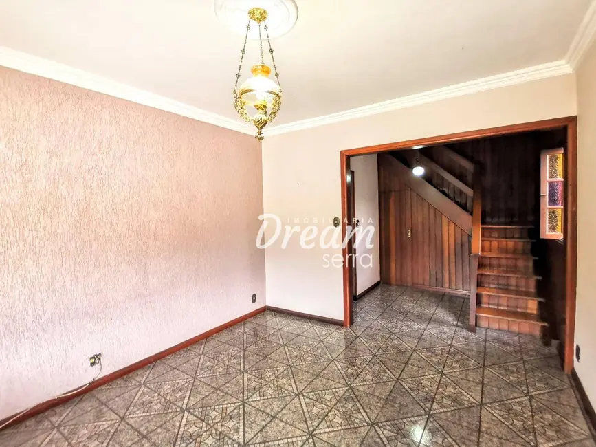 Foto 6 de Casa com 3 quartos à venda, 250m2 em Barra do Imbuí, Teresopolis - RJ
