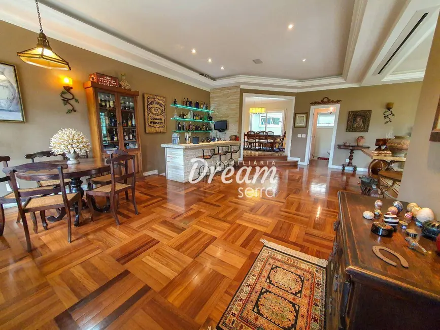 Foto 9 de Casa de Condomínio com 4 quartos à venda, 1355m2 em Várzea, Teresopolis - RJ