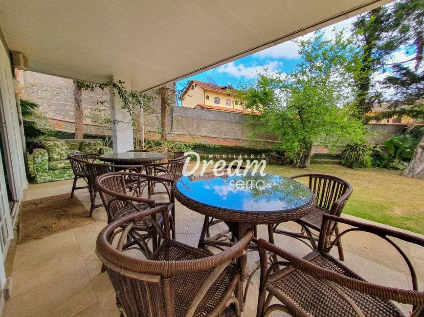 Foto 5 de Casa de Condomínio com 4 quartos à venda, 1355m2 em Várzea, Teresopolis - RJ