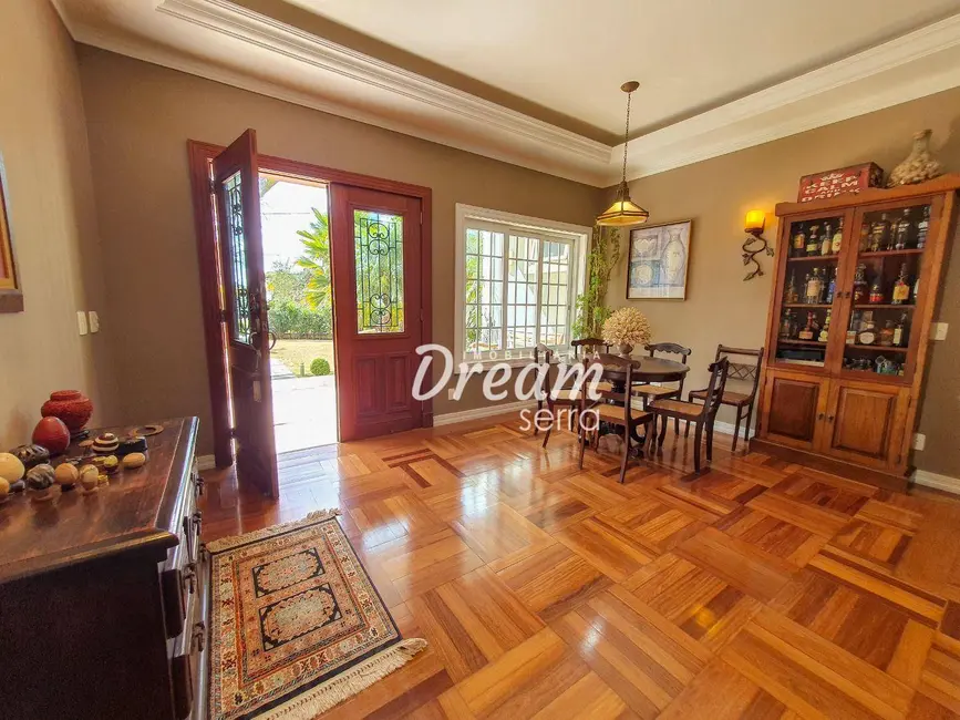 Foto 8 de Casa de Condomínio com 4 quartos à venda, 1355m2 em Várzea, Teresopolis - RJ