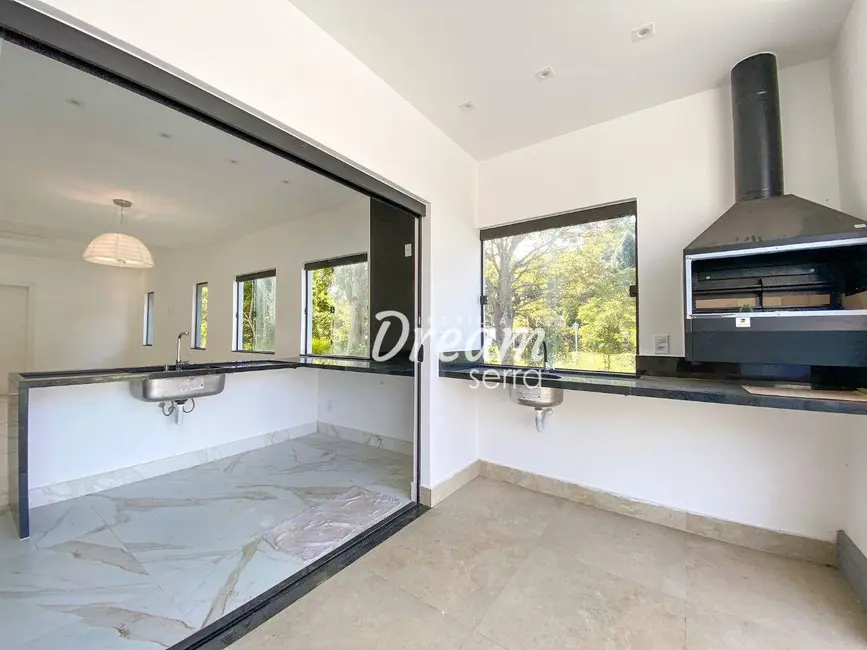 Foto 9 de Casa de Condomínio com 3 quartos à venda, 388m2 em Albuquerque, Teresopolis - RJ