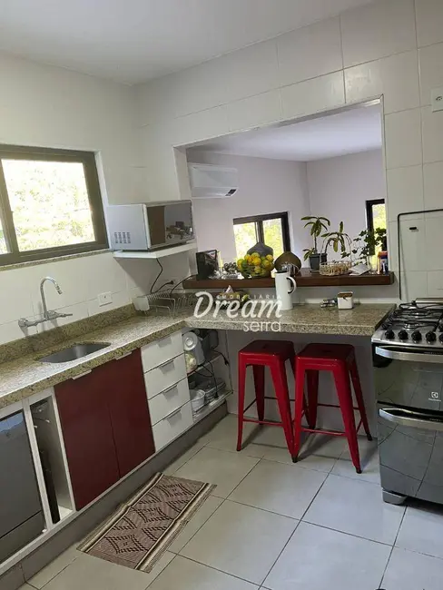 Casa de Condomínio com 3 quartos à venda, 112m2 em Golfe, Teresopolis - RJ - imagem 6 Foto 6 de Casa de Condomínio com 3 quartos à venda, 112m2 em Golfe, Teresopolis - RJ