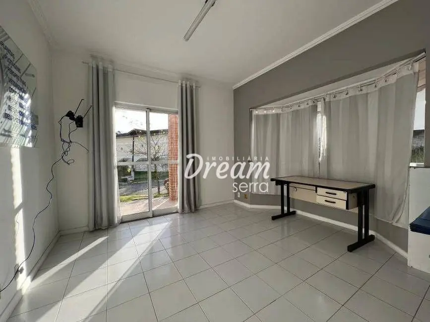 Casa de Condomínio com 4 quartos à venda, 421m2 em Tijuca, Teresopolis - RJ - imagem 9 Foto 9 de Casa de Condomínio com 4 quartos à venda, 421m2 em Tijuca, Teresopolis - RJ