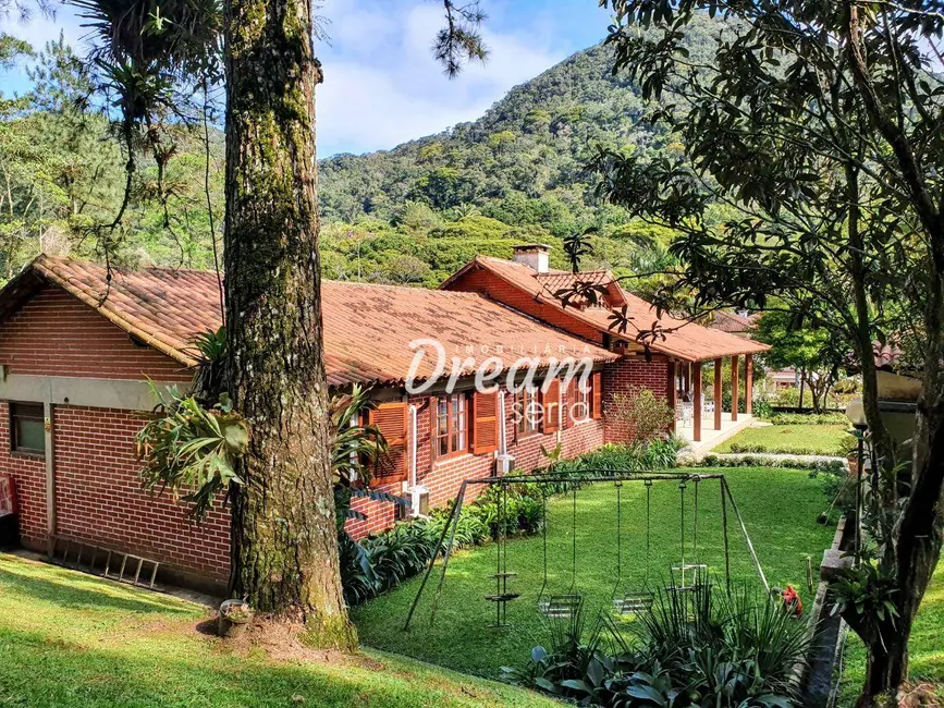 Foto 1 de Casa de Condomínio com 4 quartos à venda, 4000m2 em Carlos Guinle, Teresopolis - RJ