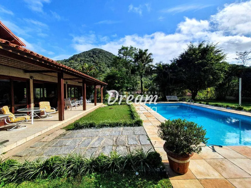 Foto 4 de Casa de Condomínio com 4 quartos à venda, 4000m2 em Carlos Guinle, Teresopolis - RJ