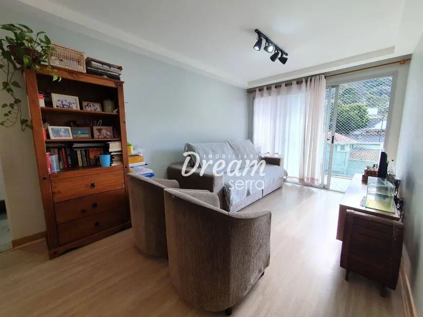 Apartamento com 2 quartos à venda, 82m2 em Tijuca, Teresopolis - RJ - imagem 4 Foto 4 de Apartamento com 2 quartos à venda, 82m2 em Tijuca, Teresopolis - RJ
