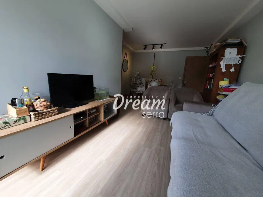 Apartamento com 2 quartos à venda, 82m2 em Tijuca, Teresopolis - RJ - imagem 5 Foto 5 de Apartamento com 2 quartos à venda, 82m2 em Tijuca, Teresopolis - RJ
