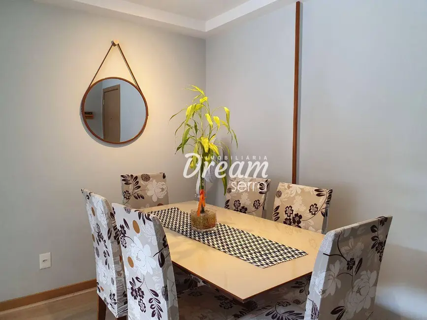 Apartamento com 2 quartos à venda, 82m2 em Tijuca, Teresopolis - RJ - imagem 3 Foto 3 de Apartamento com 2 quartos à venda, 82m2 em Tijuca, Teresopolis - RJ