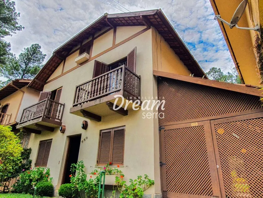 Casa de Condomínio com 4 quartos à venda, 5481m2 em Alto, Teresopolis - RJ - imagem 6 Foto 6 de Casa de Condomínio com 4 quartos à venda, 5481m2 em Alto, Teresopolis - RJ