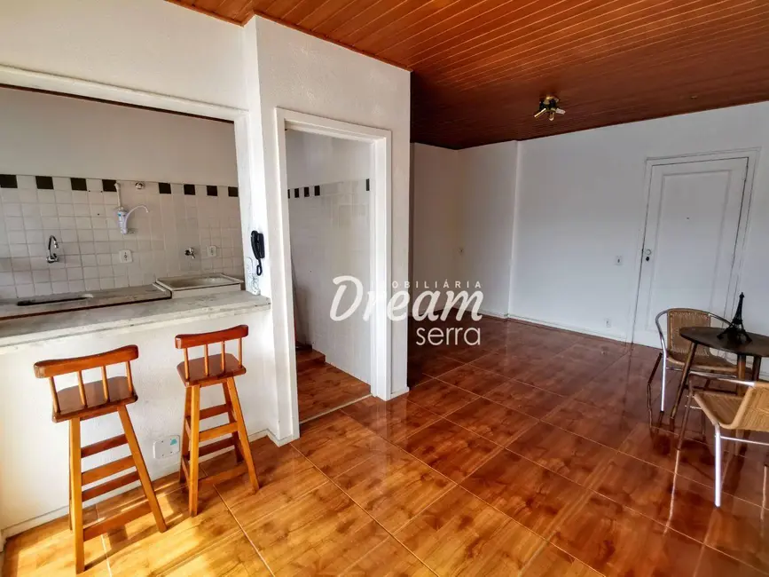 Apartamento com 1 quarto à venda, 1100m2 em Alto, Teresopolis - RJ - imagem 3 Foto 3 de Apartamento com 1 quarto à venda, 1100m2 em Alto, Teresopolis - RJ