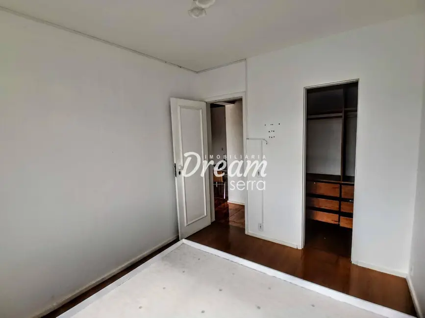 Apartamento com 1 quarto à venda, 1100m2 em Alto, Teresopolis - RJ - imagem 8 Foto 8 de Apartamento com 1 quarto à venda, 1100m2 em Alto, Teresopolis - RJ