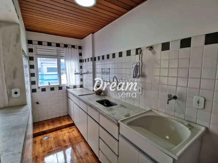 Apartamento com 1 quarto à venda, 1100m2 em Alto, Teresopolis - RJ - imagem 6 Foto 6 de Apartamento com 1 quarto à venda, 1100m2 em Alto, Teresopolis - RJ