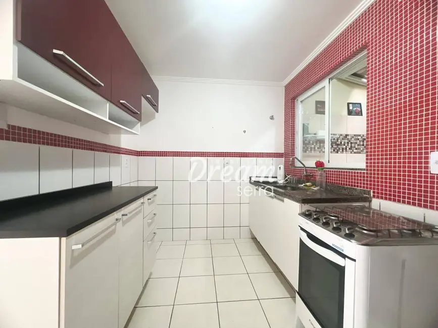 Foto 3 de Casa de Condomínio com 3 quartos à venda, 106m2 em Araras, Teresopolis - RJ