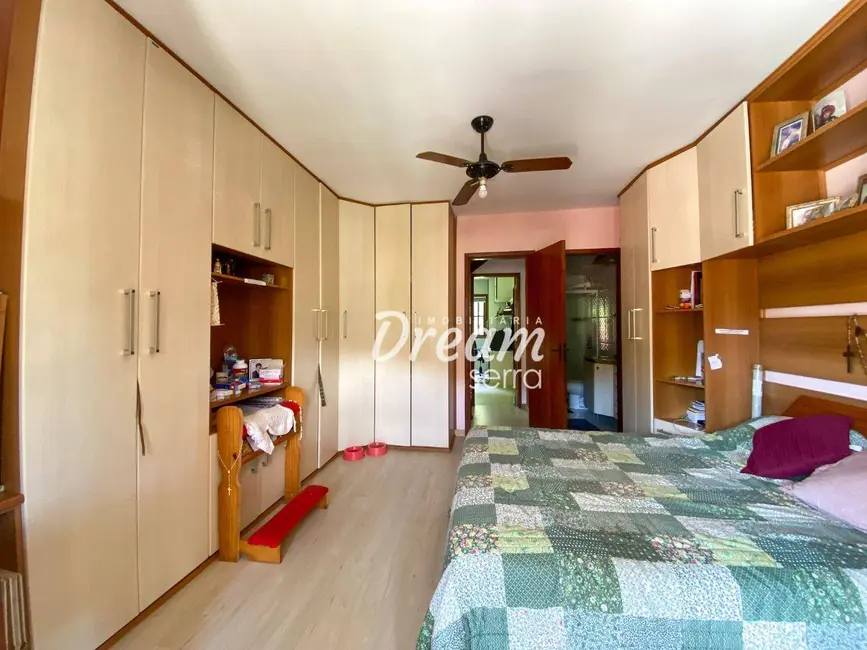 Foto 6 de Casa de Condomínio com 4 quartos à venda, 81m2 em Pimenteiras, Teresopolis - RJ